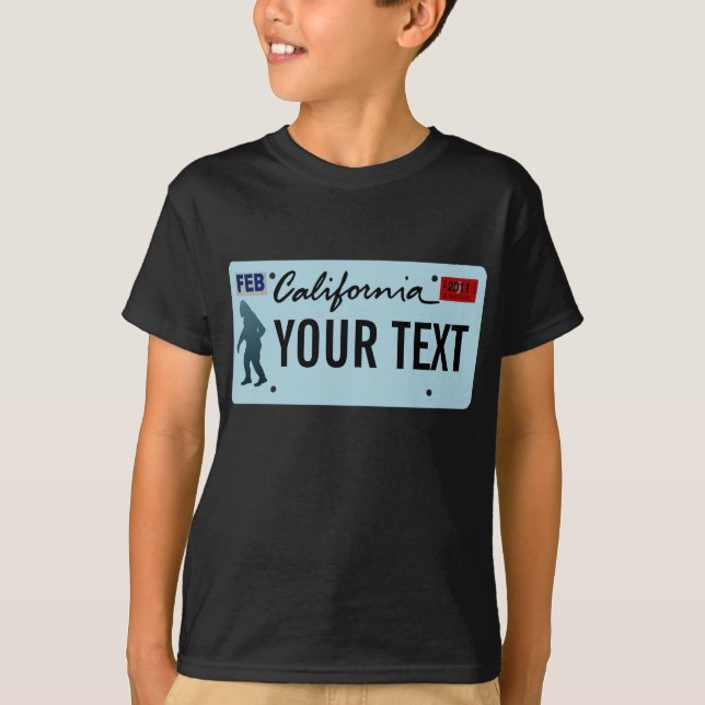 California Sasquatch License Plate T-Shirt (Vorderseite)