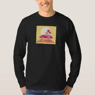 California Sunset Retro Vintag Flamingo in Auto V T-Shirt