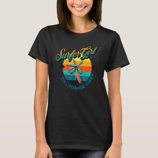 California Vibes Girl Surfer Palm Tree Sunset Vint T-Shirt