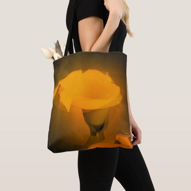 Calla Lily Warm Yellow Cubist Effect (Von Nahem)