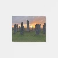 Callanish stehende Steine am Sonnenaufgang -