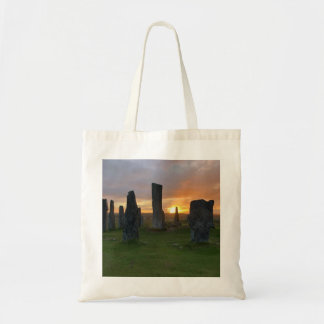 Callanish stehende Steine am Sonnenaufgang - Tragetasche