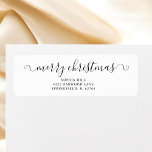 Calligrafie Merry Christmas White<br><div class="desc">Fügen Sie Ihrer Urlaubskorrespondenz eine festliche Touch mit diesem eleganten Rücksendelabel hinzu. Die Überschrift "Frohe Weihnachten" ist wunderschön in extravaganter Kalligrafie gefertigt und bringt Wärme und Feier in jeden Umschlag. Unter dem Gruß werden Ihr Name und Ihre Adresse deutlich in einem eleganten Serif-Schriftart angezeigt, sodass Ihre Karten und Briefe genauso...</div>