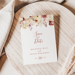 Calligrafy Graceful Floral Wedding Save the Date Postkarte