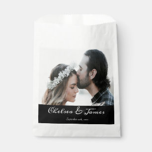 Calligraphie Schwarz-weiß Elegante Foto Hochzeit Geschenktütchen