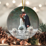 Calligraphy Heart Mr. and Mrs. Wedding Foto Keramik Ornament<br><div class="desc">Modern Minimalist Simple Calligraphy Script Mr. and Mrs. Heart Bride and Groom Wedding Foto Ornament</div>