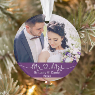 Calligraphy Heart Mr. und Mrs. Wedding Lila Ornament