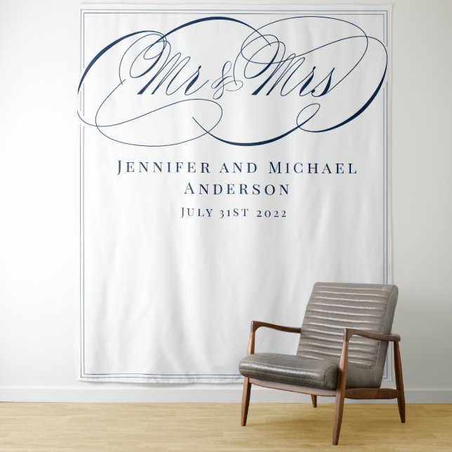 Calligraphy White Navy Mr. & Mrs. Wedding Backdrop Wandteppich (Beispiel)