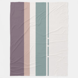 Calm Neutral Stripes – Minimal Cozy Layers Fleecedecke