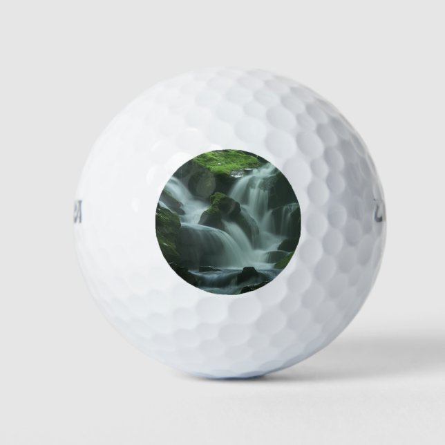 Calming Waterfall Golfball (Vorderseite)