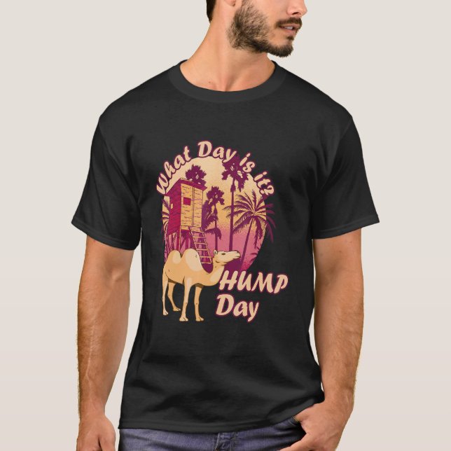 Camel Hump Day Palm Tree Nipa Hut Hump Day Camel T-Shirt (Vorderseite)