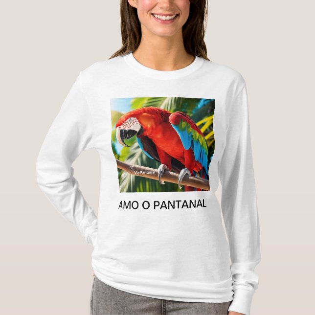 Camiseta Feminina Básica Arara vermelha T-Shirt (Vorderseite)