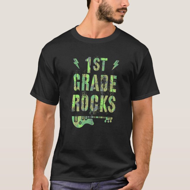Camo 1st Grade Rocks Camp Teacher Squad First Grad T-Shirt (Vorderseite)