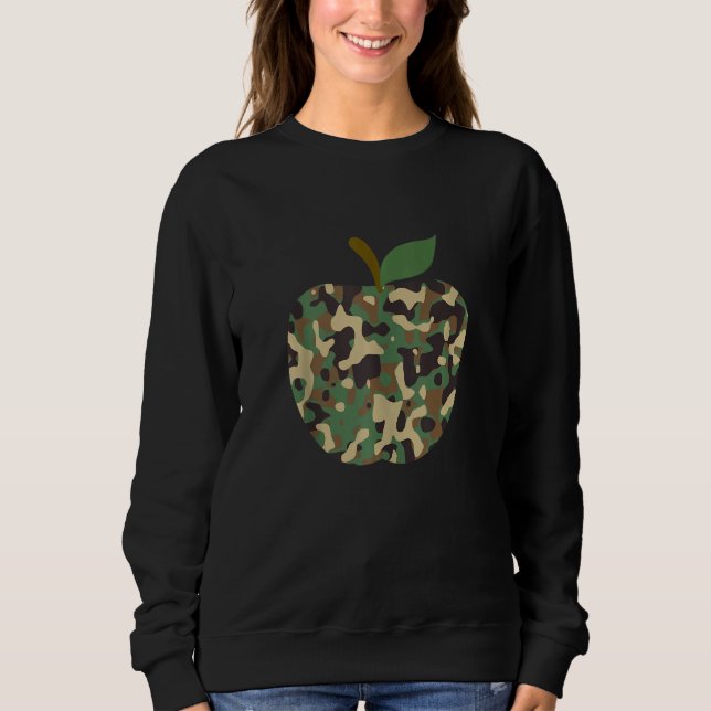 Camo Apple First Day of School Teaching Team Sweatshirt (Vorderseite)