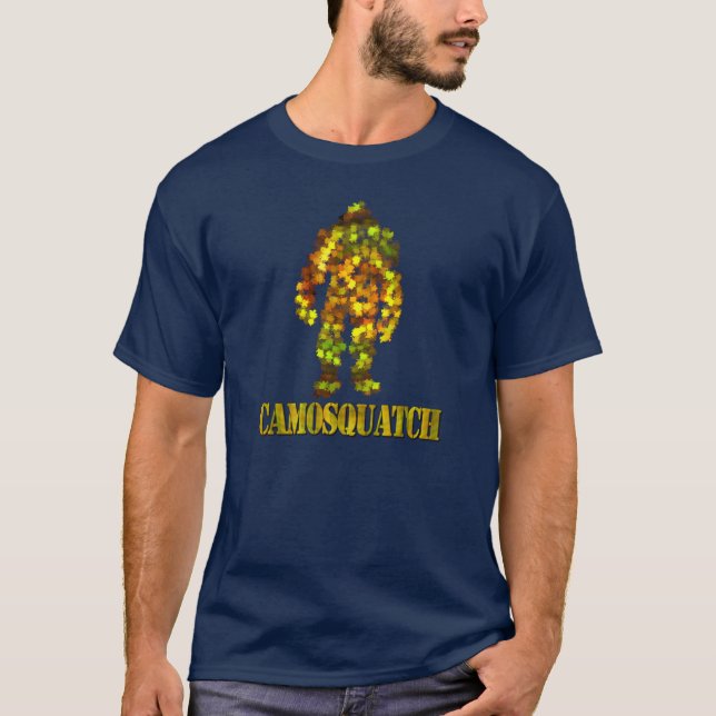 CamoSquatch: Bobo wird nie Bigfoot finden T-Shirt (Vorderseite)