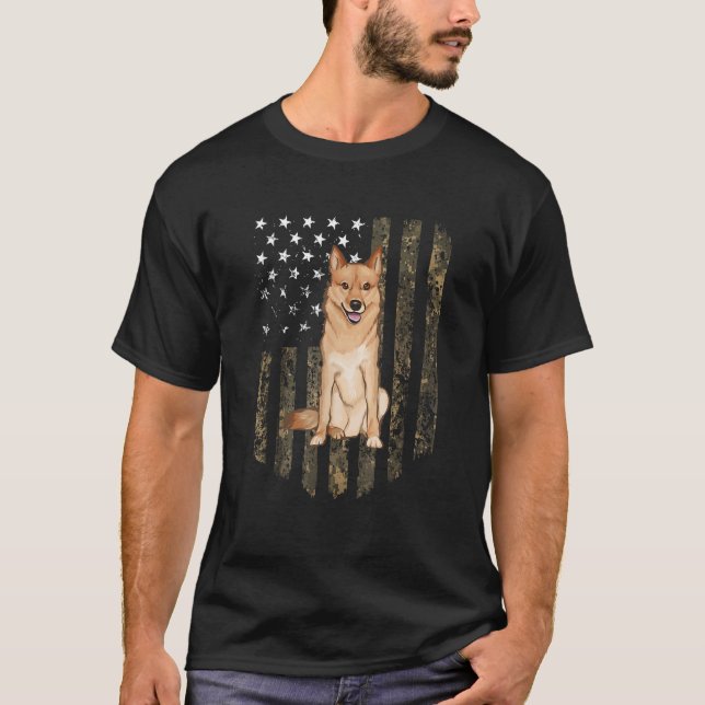 Camouflage American Flag Finnischer Spitz 4. Juli  T-Shirt (Vorderseite)