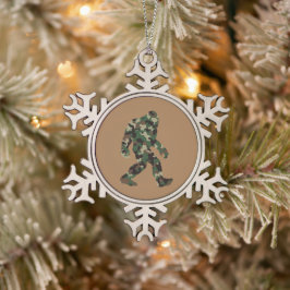 Camouflage Bigfoot Sasquatch Schneeflocken Zinn-Ornament