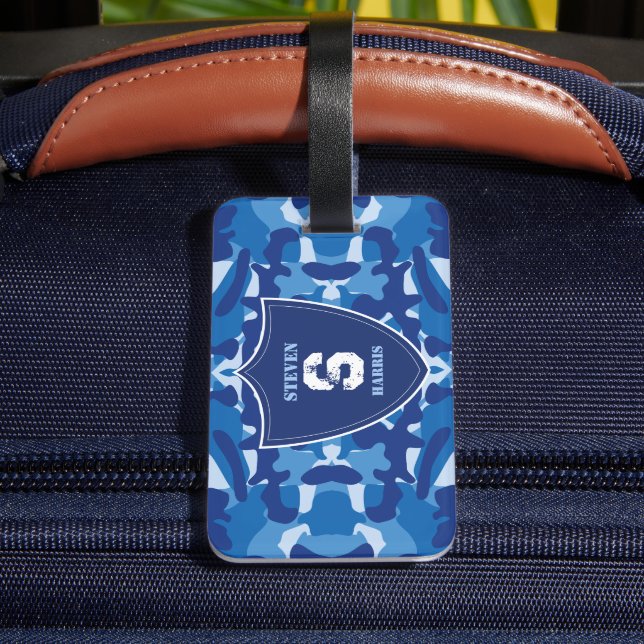 Camouflage Blue Camouflage Army Pattern Monogram Gepäckanhänger (Rückseite Insitu 4)