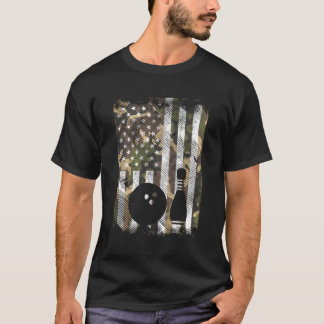 Camouflage US Flag Bowling Vintag Patriotic Bowler T-Shirt