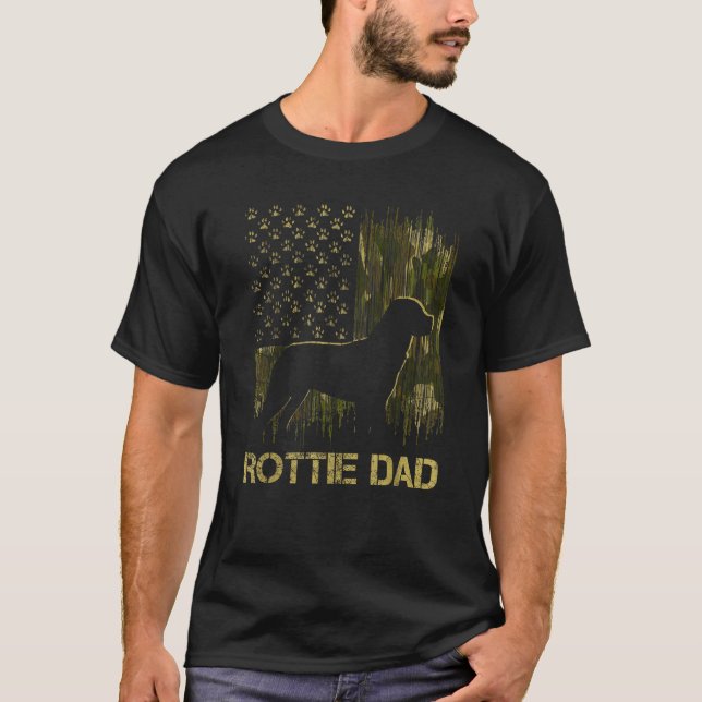 Camouflage USA Flag Proud Rottweiler Dog Dad Silho T-Shirt (Vorderseite)