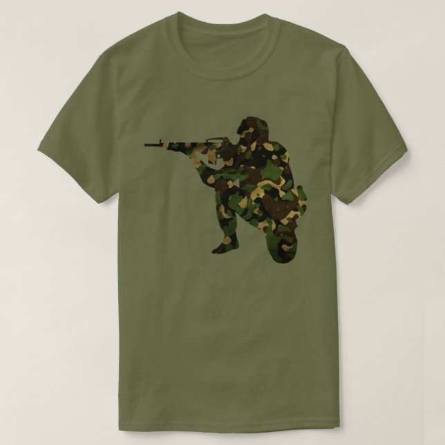 Camouflaged Soldier T-Shirt (Design vorne)