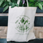 Camp Bachelorette Moderner Rustikaler Junggeselinn Tragetasche<br><div class="desc">Camp Bachelorette Moderner Rustikaler Junggeselinnen-Abschied Tote Tag Treten Sie ein in den zauberhaften Reich der Modernen Camp Bachelorette Collection, wo Abenteuer und Eleganz im Herzen der Wildnis aufeinander treffen. Erleben Sie den Junggeselinnen-Abschied mit einer Dekoration, die den Geist der Kameradschaft und der Natur widerspiegelt. Tauchen Sie ein in den rustikalen...</div>