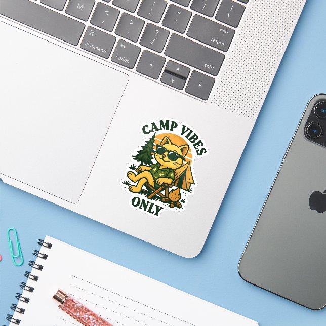 Camp Vibes only - Sunset Kitten Camping Sticker (Laptop mit iPhone)