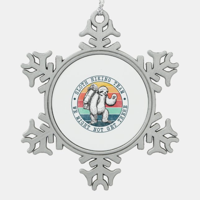 Camper Gift | Sloth Hiking Team Birthday Schneeflocken Zinn-Ornament (Vorderseite)
