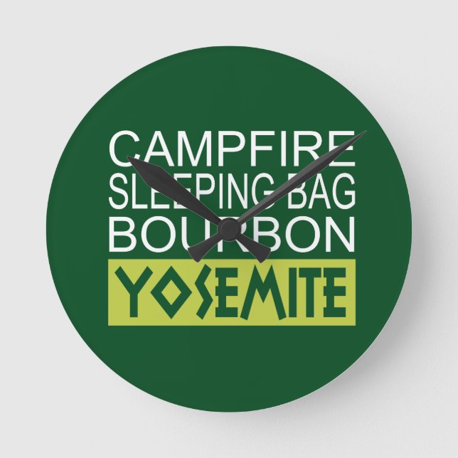 Campfire Schlaftasche Bourbon Yosemite Runde Wanduhr (Vorderseite)