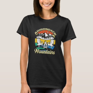 Camping Adirondack Bergsee-Zauber im Val Piora T-Shirt