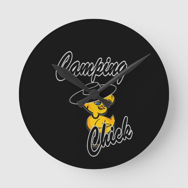 Camping Chick #4 Runde Wanduhr (Vorderseite)