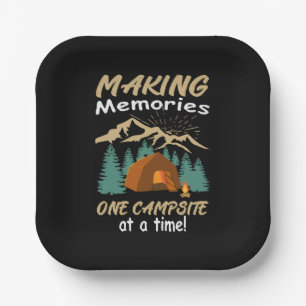 CAMPING Erinnerungen schaffen Pappteller