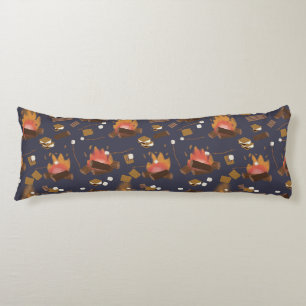 Camping Fire Outdoor Adventure & Marshmallows Seitenschläferkissen