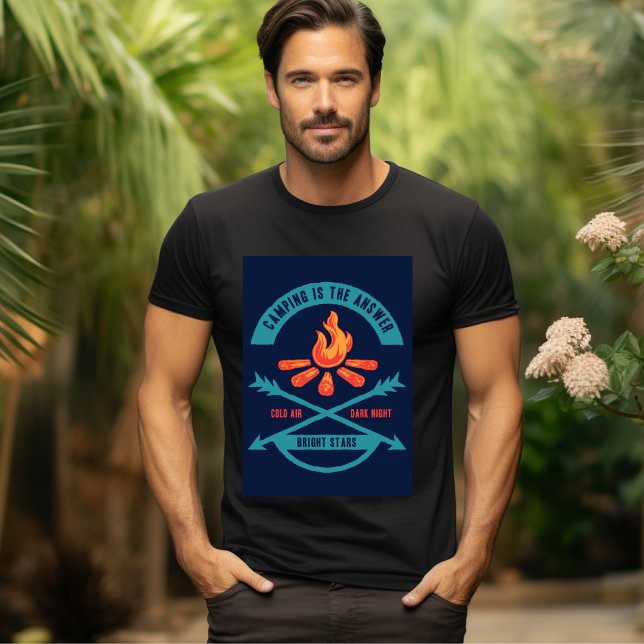 Camping ist die Antwort auf Kälte und Dunkelheit T-Shirt (Von Creator hochgeladen)