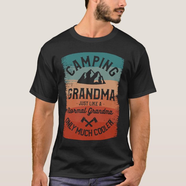 Camping Oma wie ein normales Oma nur Mu T-Shirt (Vorderseite)