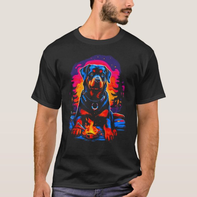 Camping Pop Rottweiler Dog T-Shirt (Vorderseite)