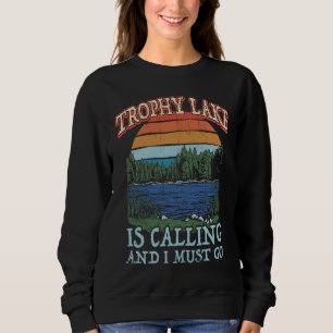 Camping Retro Lake Vacation Trophäe Sweatshirt