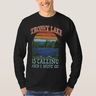 Camping Retro Lake Vacation Trophäe T-Shirt