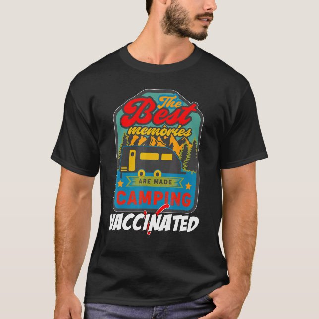 Camping Retro Travel Trailer Außenwagen Rollladen T-Shirt (Vorderseite)