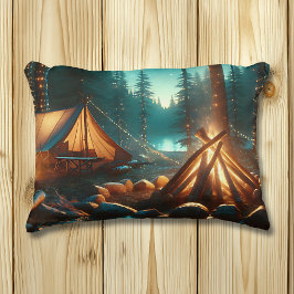 Camping-Site mit Hübschen Leuchten Dekokissen