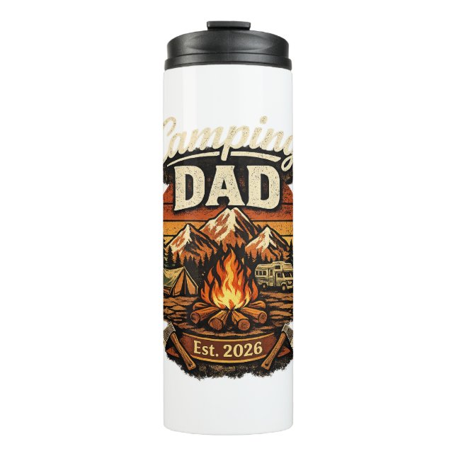 Camping-Vater Est. 2026 Personalisierter Becher  (Vorderseite)