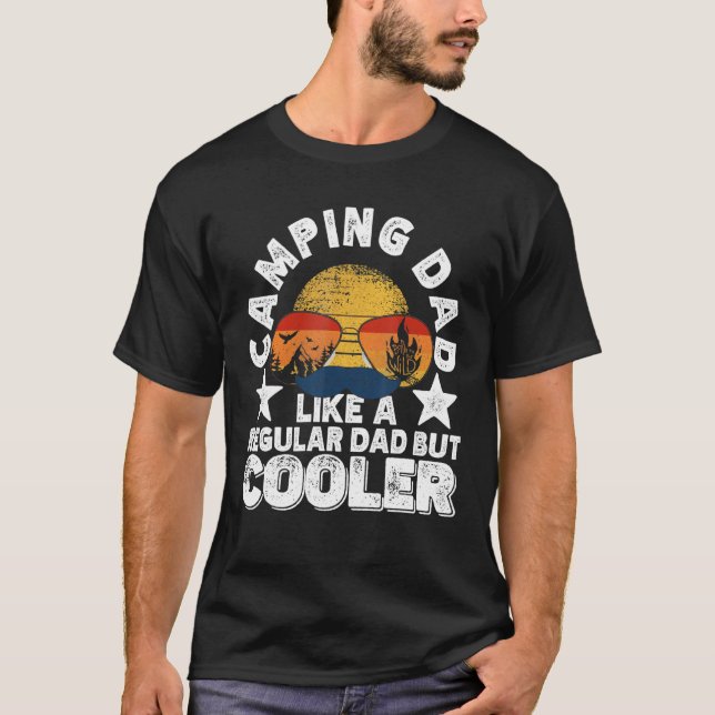 Camping Vater wie ein regelmäßiger Vater, aber Coo T-Shirt (Vorderseite)