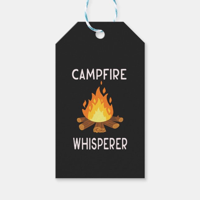 Camping - Whisperer am Campfire Geschenkanhänger (Vorderseite)