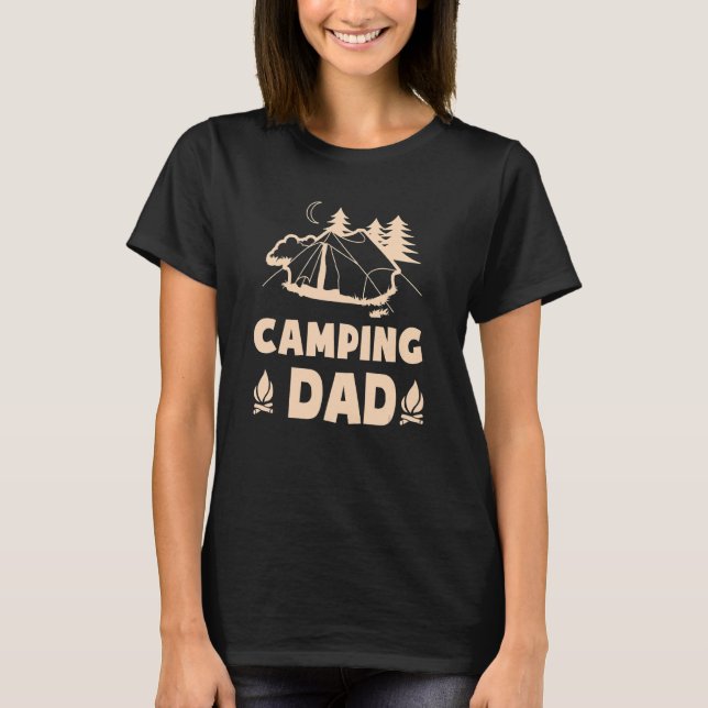 Campingn Dad Classic Family Summer Vacation T-Shirt (Vorderseite)