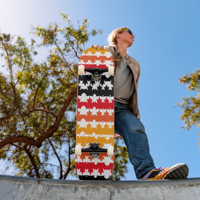 CANADA COLORS MAPLE BY MASANSER PIXELAT SKATEBOARD (Außenbereich 1)