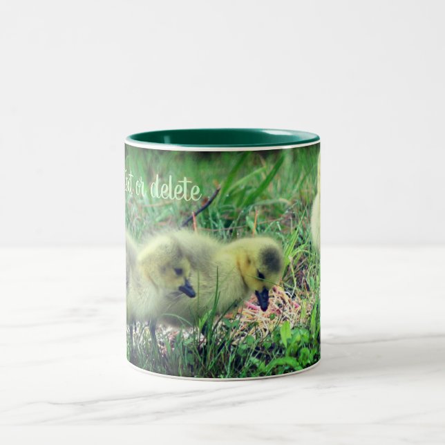 Canada Goose Babys Wildlife Personalisiert Zweifarbige Tasse (Mittel)