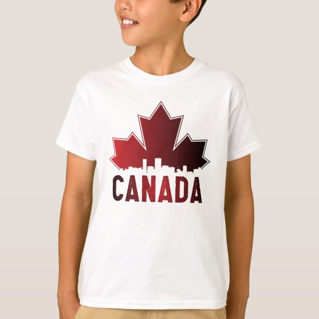 Canada Skyline Gradient Maple Leaf Patriotic T-Shirt (Vorderseite)