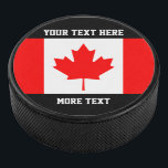Canadian Flag Custom Hockey Puck Sport Geschenk Id<br><div class="desc">Canadian Flag benutzerdefinierte Hockey-Puck Sport Geschenk Idee. Ahornblatt Flag von Kanada Design. Coole Geburtstagsgeschenkidee für Jungs und Mädchen,  die Eishockey Liebe. Niedliche Geschenkidee für Sohn,  Enkel,  Vater,  Bruder,  Ehemann etc.</div>