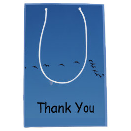 Canadian geese in flight mittlere geschenktüte