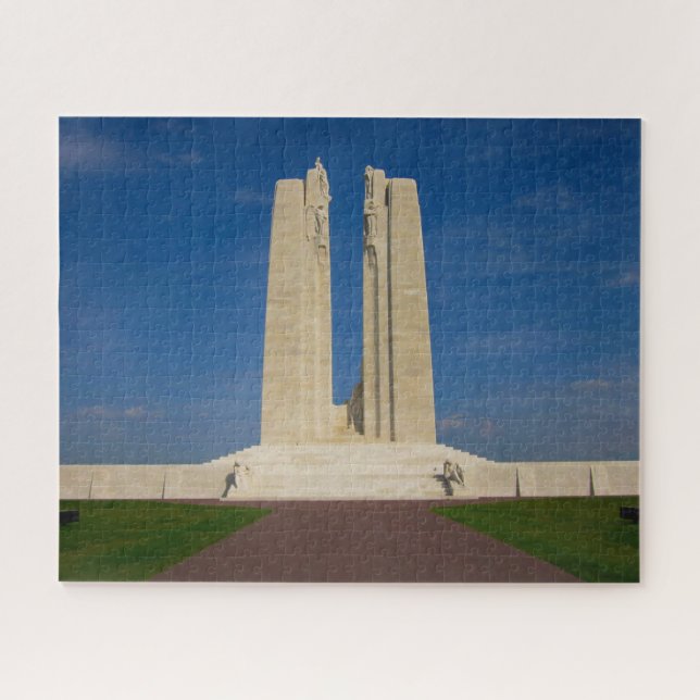 Canadian National Vimy Memorial Puzzle (Horizontal)